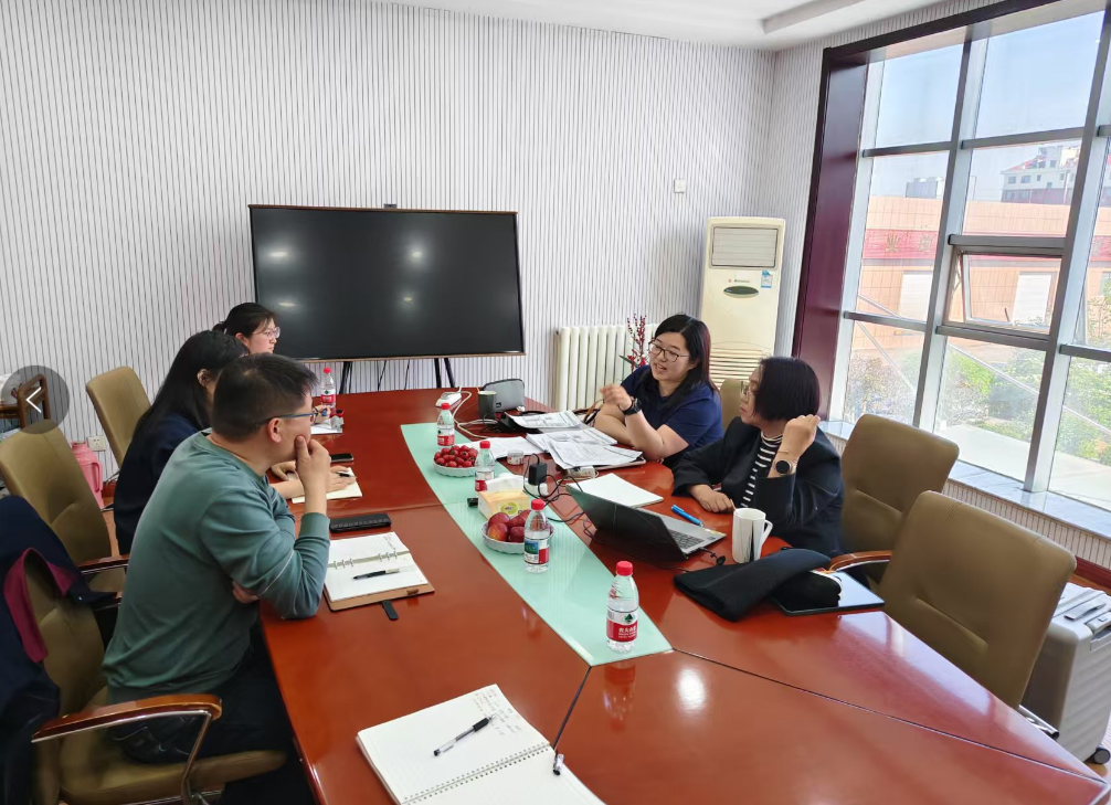 湖邊客戶生產(chǎn)部團(tuán)隊(duì)蒞臨我司進(jìn)行生產(chǎn)指導(dǎo)